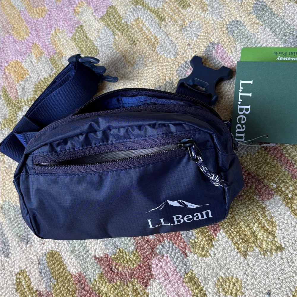 LL Bean Stowaway Waist Pack NWT Bright Navy (a deep dark navy blue)